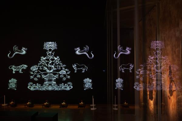 Indah Arsyad "The Ultimate Breath" (Weltmuseum Wien, 26.11.2025 - 25.5.2026) Foto: eSeL.at - Lorenz Seidler