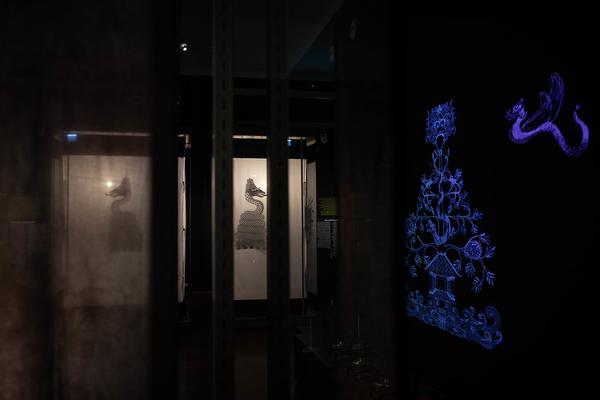 Indah Arsyad "The Ultimate Breath" (Weltmuseum Wien, 26.11.2025 - 25.5.2026) Foto: eSeL.at - Lorenz Seidler