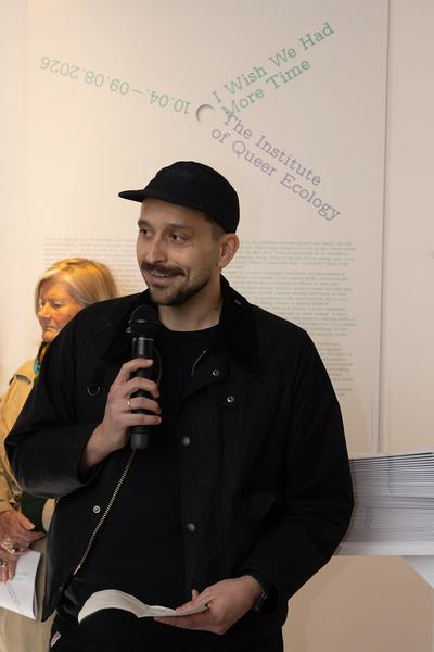 The institute of Queer Ecology "I Wish We Had More Time" (Kunst Haus Wien Garage, 10.04.2026 – 09.08.2026) Foto: eSeL.at - Lorenz Seidler
