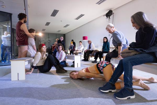 Christine Gaigg / 2nd nature: &quot;Jealousy&quot; (Funkhaus, 27.11. - 29.11.2025) Foto: eSeL.at - Lorenz Seidler