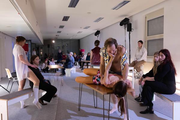 Christine Gaigg / 2nd nature: &quot;Jealousy&quot; (Funkhaus, 27.11. - 29.11.2025) Foto: eSeL.at - Lorenz Seidler