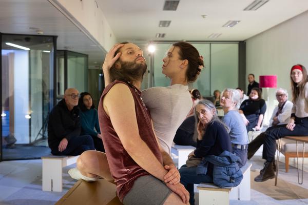 Christine Gaigg / 2nd nature: &quot;Jealousy&quot; (Funkhaus, 27.11. - 29.11.2025) Foto: eSeL.at - Lorenz Seidler