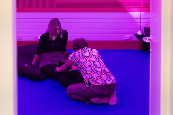 Christine Gaigg / 2nd nature: &quot;Jealousy&quot; (Funkhaus, 27.11. - 29.11.2025) Foto: eSeL.at - Lorenz Seidler