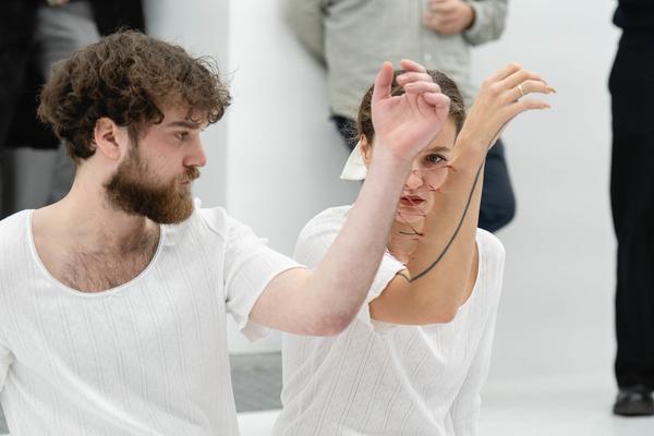 Kata Oelschlägel - Sewn Together (Nitsch Foundation, 13.11.2025) Foto: eSeL.at - Robert Puteanu