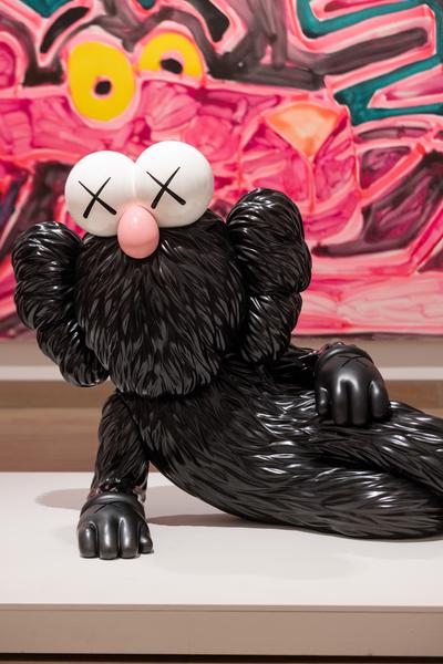 KAWS. ART &amp; COMIX (Albertina Modern, 3.4. - 27.9.2026) Foto: eSeL.at - Lorenz Seidler