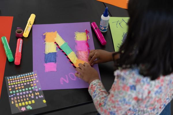 MQ Kinder Kultur Parcours 2026: "Typograf:innen von morgen â
gestalte deinen eigenen Buchstaben" (designforum, 30.5.2026) Foto: eSeL.at - Lorenz Seidler