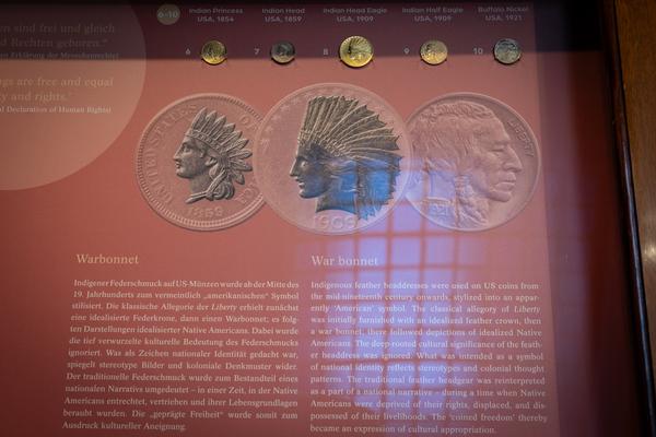 Kopf &amp; Kragen. Münzen machen Mode (Münzkabinett - Kunsthistorisches Museum, ab 11.11.2025) Foto: eSeL.at - Lorenz Seidler