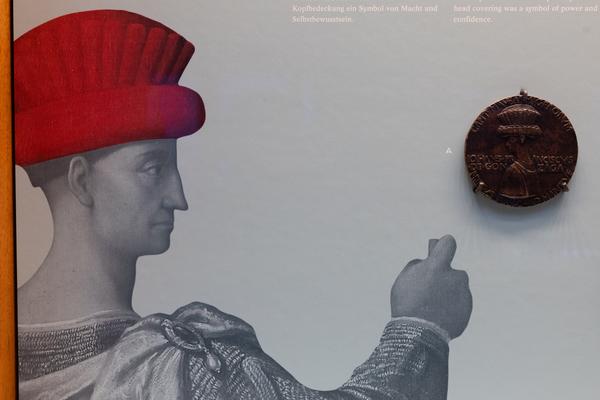 Kopf &amp; Kragen. Münzen machen Mode (Münzkabinett - Kunsthistorisches Museum, ab 11.11.2025) Foto: eSeL.at - Lorenz Seidler