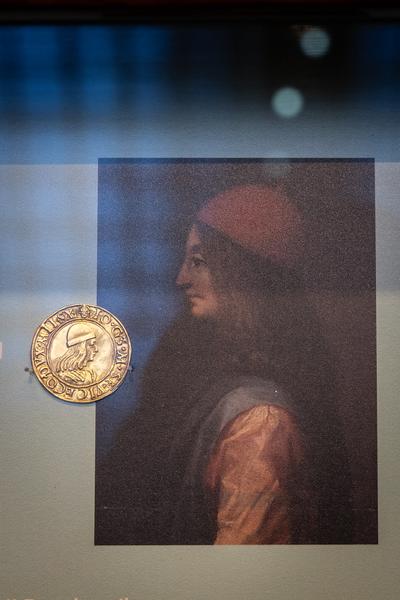 Kopf &amp; Kragen. Münzen machen Mode (Münzkabinett - Kunsthistorisches Museum, ab 11.11.2025) Foto: eSeL.at - Lorenz Seidler