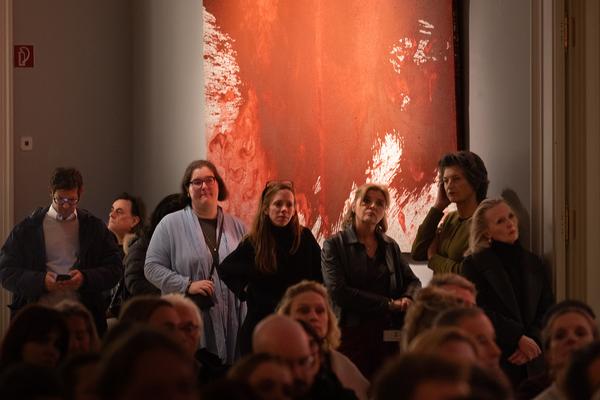 VIENNA ART WEEK 2025: Podiumsdiskussion &quot;Learning Systems&quot; (Dorotheum, 10.11.2025) Foto: eSeL.at - Lorenz Seidler