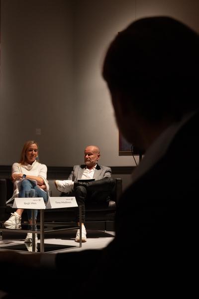 VIENNA ART WEEK 2025: Podiumsdiskussion &quot;Learning Systems&quot; (Dorotheum, 10.11.2025) Foto: eSeL.at - Lorenz Seidler