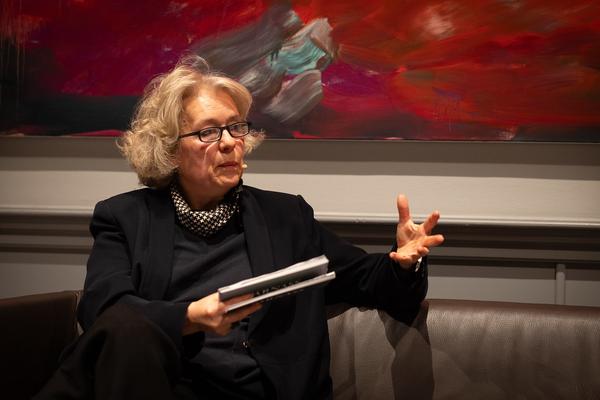 VIENNA ART WEEK 2025: Podiumsdiskussion "Learning Systems" (Dorotheum, 10.11.2025) Foto: eSeL.at - Lorenz Seidler