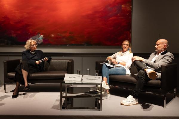 VIENNA ART WEEK 2025: Podiumsdiskussion "Learning Systems" (Dorotheum, 10.11.2025) Foto: eSeL.at - Lorenz Seidler