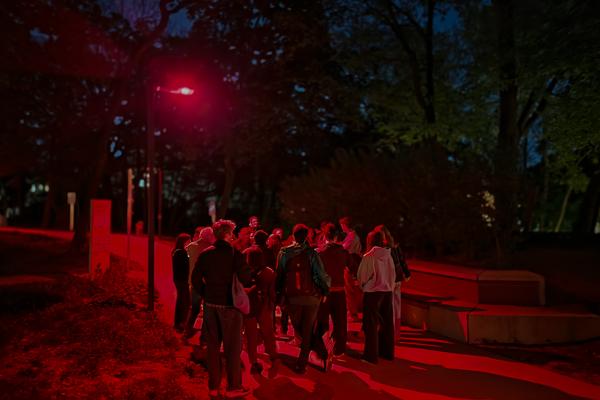 Creatives for Vienna – Making Spaces X Klima Biennale Wien: Licht für Vielfalt - Lichtfang: Begegnungen mit der Nacht (Jutta-Steier-Park, 17.04.2026) Foto: Wirtschaftsagentur Wien / eSeL.at - Joanna Pianka