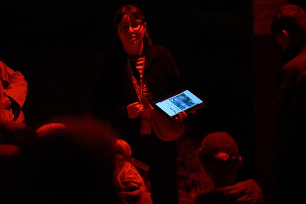 Creatives for Vienna – Making Spaces X Klima Biennale Wien: Licht für Vielfalt - Lichtfang: Begegnungen mit der Nacht (Jutta-Steier-Park, 17.04.2026) Foto: Wirtschaftsagentur Wien / eSeL.at - Joanna Pianka