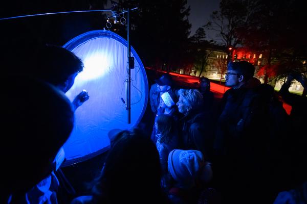 Creatives for Vienna – Making Spaces X Klima Biennale Wien: Licht für Vielfalt - Lichtfang: Begegnungen mit der Nacht (Jutta-Steier-Park, 17.04.2026) Foto: Wirtschaftsagentur Wien / eSeL.at - Joanna Pianka