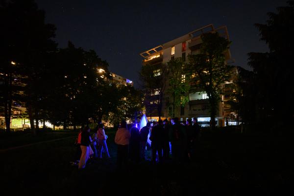 Creatives for Vienna – Making Spaces X Klima Biennale Wien: Licht für Vielfalt - Lichtfang: Begegnungen mit der Nacht (Jutta-Steier-Park, 17.04.2026) Foto: Wirtschaftsagentur Wien / eSeL.at - Joanna Pianka