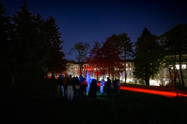 Creatives for Vienna – Making Spaces X Klima Biennale Wien: Licht für Vielfalt - Lichtfang: Begegnungen mit der Nacht (Jutta-Steier-Park, 17.04.2026) Foto: Wirtschaftsagentur Wien / eSeL.at - Joanna Pianka