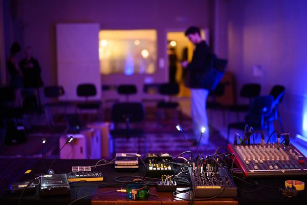Creative Days 2026: 9abriela &amp; Jung An Tagen - Live-Set Concerts by AREA[404] (Westbahnstudios, 21.05.2026) Foto: Wirtschaftsagentur Wien / eSeL.at - Joanna Pianka