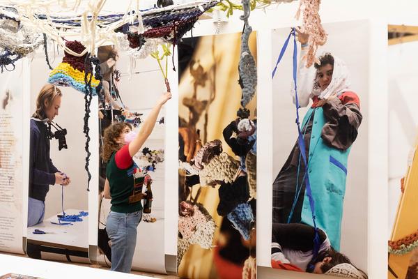 Akademie der Bildenden Künste Wien: Ignored Technology / IKA @ Rundgang 2022 (Schillerplatz, 20.1.-23.1.2022) Foto: eSeL.at - Lorenz Seidler