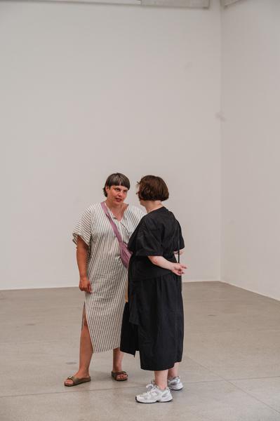 Eröffnung Mire Lee "The Heart of My Machine is Golden Lead" (Secession, 25.6.2026) Foto: eSeL.at - Natascha Unkart