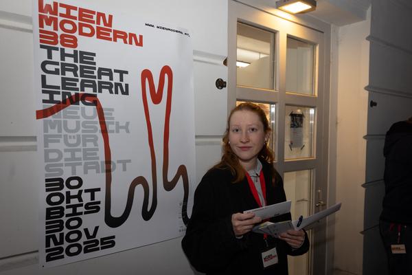 Wien Modern 2025: MMM  &quot;WAS___&quot; Partiturmeter 1-66 (Ve.Sch, 6.11. - 13.11.2025) Foto: eSeL.at - Lorenz Seidler