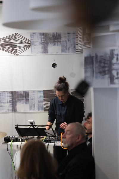 Wien Modern 2025: MMM  &quot;WAS___&quot; Partiturmeter 1-66 (Ve.Sch, 6.11. - 13.11.2025) Foto: eSeL.at - Lorenz Seidler