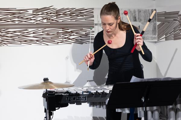 Wien Modern 2025: MMM  &quot;WAS___&quot; Partiturmeter 1-66 (Ve.Sch, 6.11. - 13.11.2025) Foto: eSeL.at - Lorenz Seidler