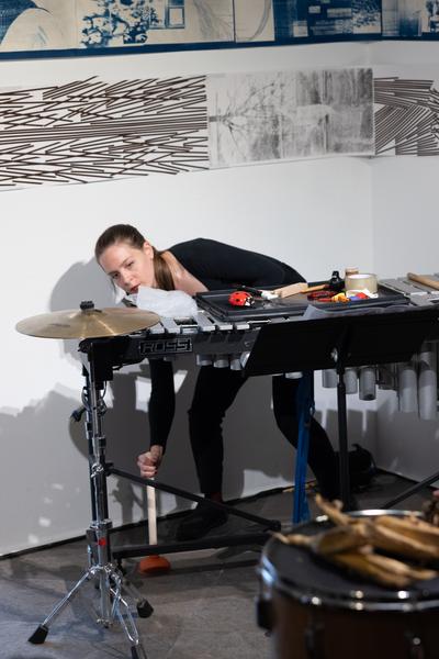 Wien Modern 2025: MMM  &quot;WAS___&quot; Partiturmeter 1-66 (Ve.Sch, 6.11. - 13.11.2025) Foto: eSeL.at - Lorenz Seidler