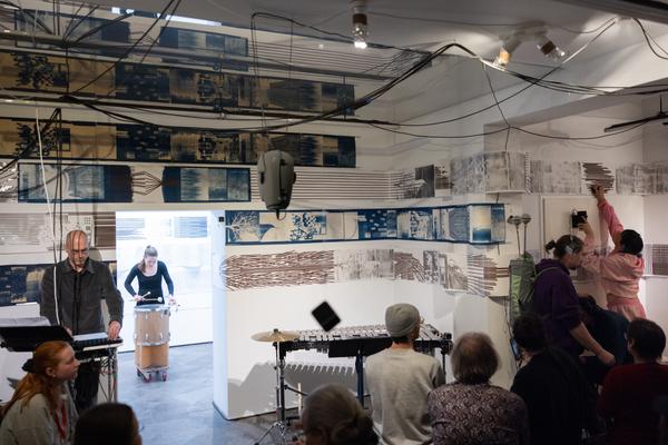 Wien Modern 2025: MMM  &quot;WAS___&quot; Partiturmeter 1-66 (Ve.Sch, 6.11. - 13.11.2025) Foto: eSeL.at - Lorenz Seidler