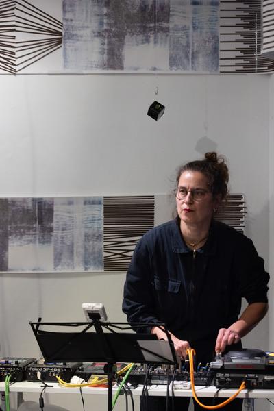 Wien Modern 2025: MMM  &quot;WAS___&quot; Partiturmeter 1-66 (Ve.Sch, 6.11. - 13.11.2025) Foto: eSeL.at - Lorenz Seidler