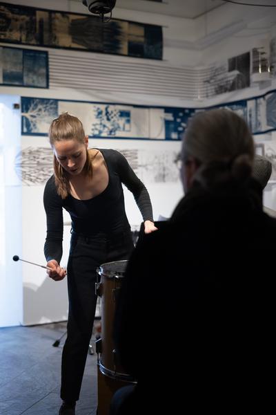 Wien Modern 2025: MMM  &quot;WAS___&quot; Partiturmeter 1-66 (Ve.Sch, 6.11. - 13.11.2025) Foto: eSeL.at - Lorenz Seidler