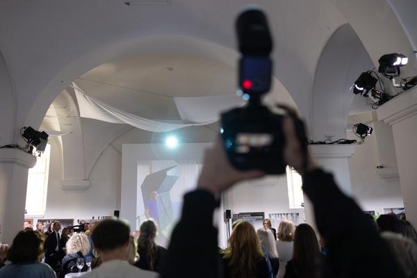 "Generation MQ" Jubiläumskampagne von Elfie Semotan x Beda Achermann (Eröffnung Ovalhalle, 24.4.- 26.4.2026) Foto: eSeL.at - Lorenz Seidler