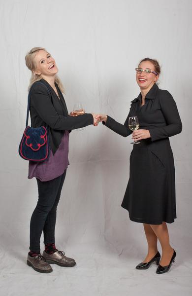 "MQ Menschenkette" (Mi, 9.1.2012 - Neujahrsempfang Museumsquartier Wien) Foto: <a href="http://eSeL.at" rel="noreferrer nofollow">eSeL.at</a> Foto: eSeL.at