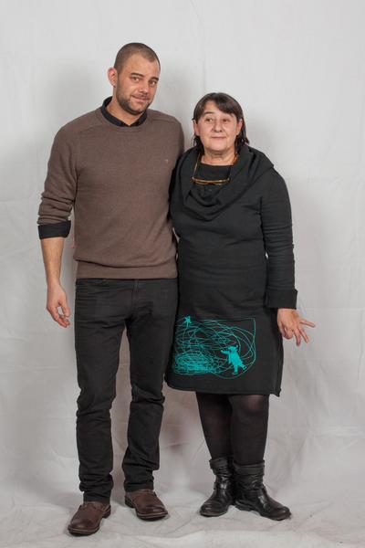 "MQ Menschenkette" (Mi, 9.1.2012 - Neujahrsempfang Museumsquartier Wien) Foto: <a href="http://eSeL.at" rel="noreferrer nofollow">eSeL.at</a> Foto: eSeL.at