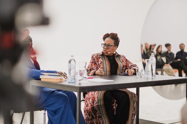 Eröffnung:  Ndidi Dike / Marianna Simnett / Reba Maybury  (Secession, 5.3.2026) Foto: eSeL.at  - Natascha Unkart