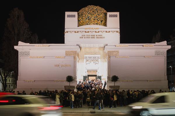 Eröffnung:  Ndidi Dike / Marianna Simnett / Reba Maybury  (Secession, 5.3.2026) Foto: eSeL.at  - Natascha Unkart