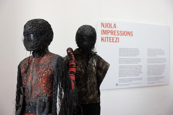 Njola Impressions "Kiteezi" (Theseustempel / Welt Museum Wien, 29.5 - 11.10.2026) Foto: eSeL.at - Lorenz Seidler