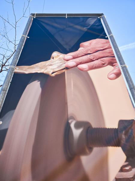 Klima Biennale 2026: "Funny Games" - River Claure "A cuenta de tres, lo destruimos todo" (div. Standorte, seit 8.4.2026) Foto: eSeL.at - Joanna Pianka