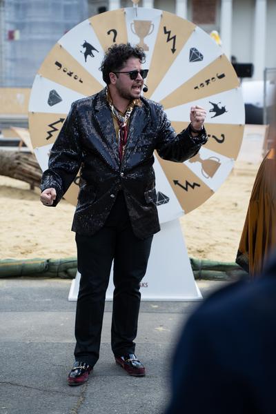 (No) Funny Games Opening - Klima Biennale 2026 (Kaorle Karlsplatz, 09.04.2026) Foto: eSeL.at - Sarah Tasha