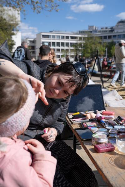 (No) Funny Games Opening - Klima Biennale 2026 (Kaorle Karlsplatz, 09.04.2026) Foto: eSeL.at - Sarah Tasha