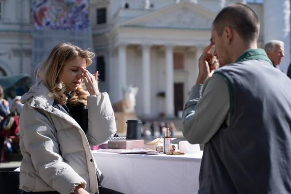 (No) Funny Games Opening - Klima Biennale 2026 (Kaorle Karlsplatz, 09.04.2026) Foto: eSeL.at - Sarah Tasha