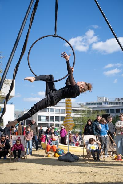 (No) Funny Games Opening - Klima Biennale 2026 (Kaorle Karlsplatz, 09.04.2026) Foto: eSeL.at - Sarah Tasha