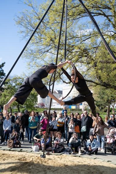(No) Funny Games Opening - Klima Biennale 2026 (Kaorle Karlsplatz, 09.04.2026) Foto: eSeL.at - Sarah Tasha