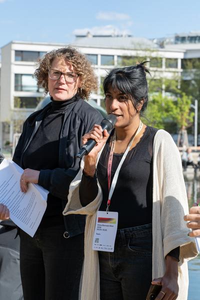 (No) Funny Games Opening - Klima Biennale 2026 (Kaorle Karlsplatz, 09.04.2026) Foto: eSeL.at - Sarah Tasha