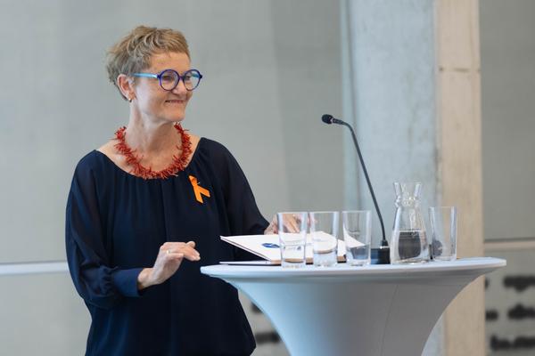 Iris Andraschek. Nö Würdigungspreisträgerin 2025 (Laudatio: Kunsthalle Krems, Ausstellung: Landesgalerie Niederösterreich, 29.11.2025-03.05.2026) Foto: eSeL.at - Lorenz Seidler