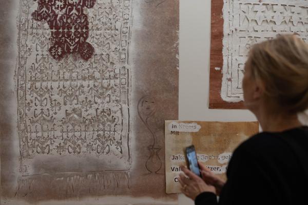 Iris Andraschek. Nö Würdigungspreisträgerin 2025 (Landesgalerie Niederösterreich, 29.11.2025-03.05.2026) Foto: eSeL.at - Lorenz Seidler