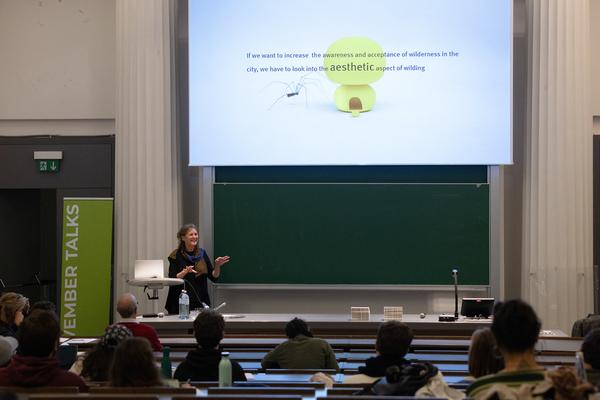 Novembertalks 2025: Maike van Stiphout, DSLA (Tu Wien Architektur &amp; Raumplanung, 3.11.2025) Foto: eSeL.at - Lorenz Seidler