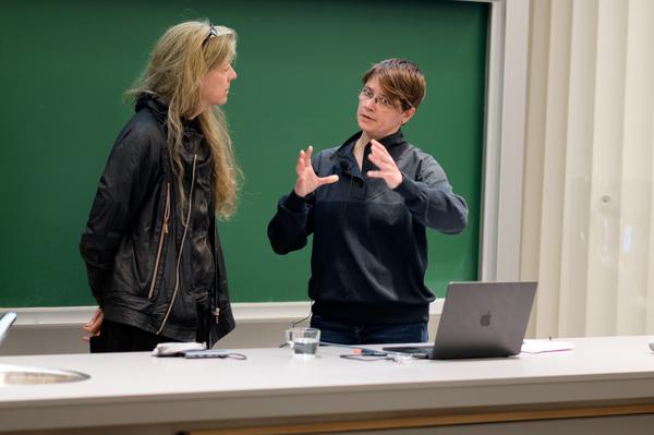 Novembertalks 2025: Joyce van den Berg, Studio Berg (Tu Wien Architektur &amp; Raumplanung, 10.11.2025) Foto: eSeL.at - Joanna Pianka