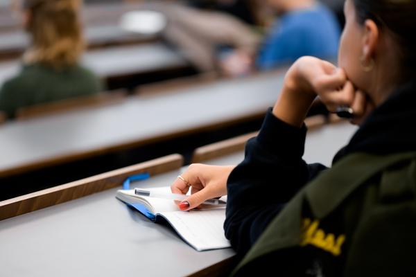 Novembertalks 2025: Joyce van den Berg, Studio Berg (Tu Wien Architektur &amp; Raumplanung, 10.11.2025) Foto: eSeL.at - Joanna Pianka